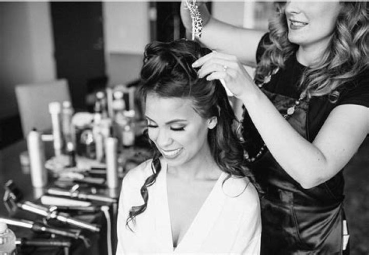 Amikka Harris Master Stylist and Session Hairstylist