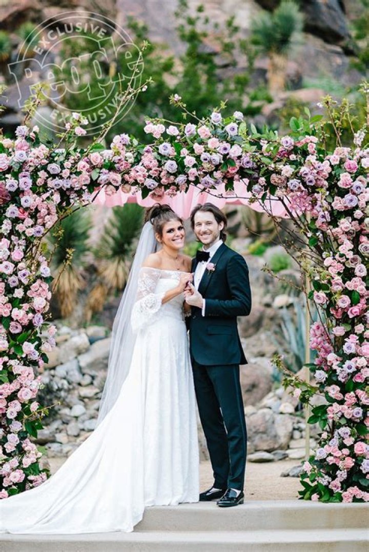 Capturing Love: The Enchanting Jessica Tarlov Wedding Pictures