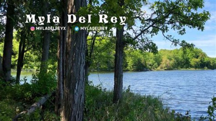 Discovering Myla Del Rey: The Rising Star of Modern Music