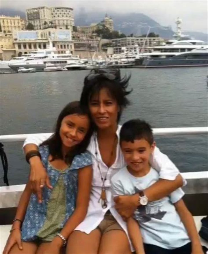 Discovering the Legacy: The Alexandra Saint Mleux Family