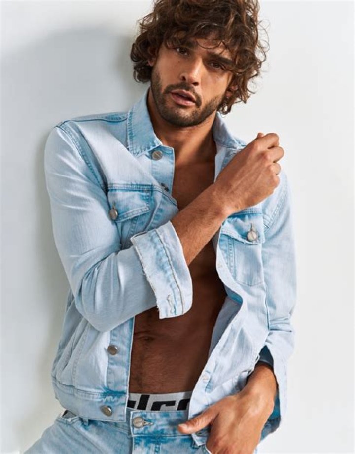 Exploring the Life and Career of Marlon Teixeira