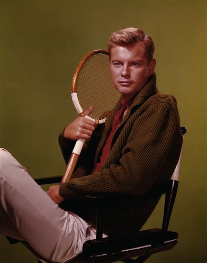 Troy Donahue: The Heartthrob of Classic Cinema