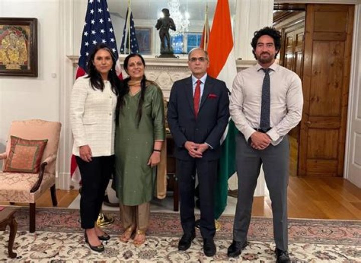 Tulsi Gabbard's Husband: A Deep Dive into Their Life Together