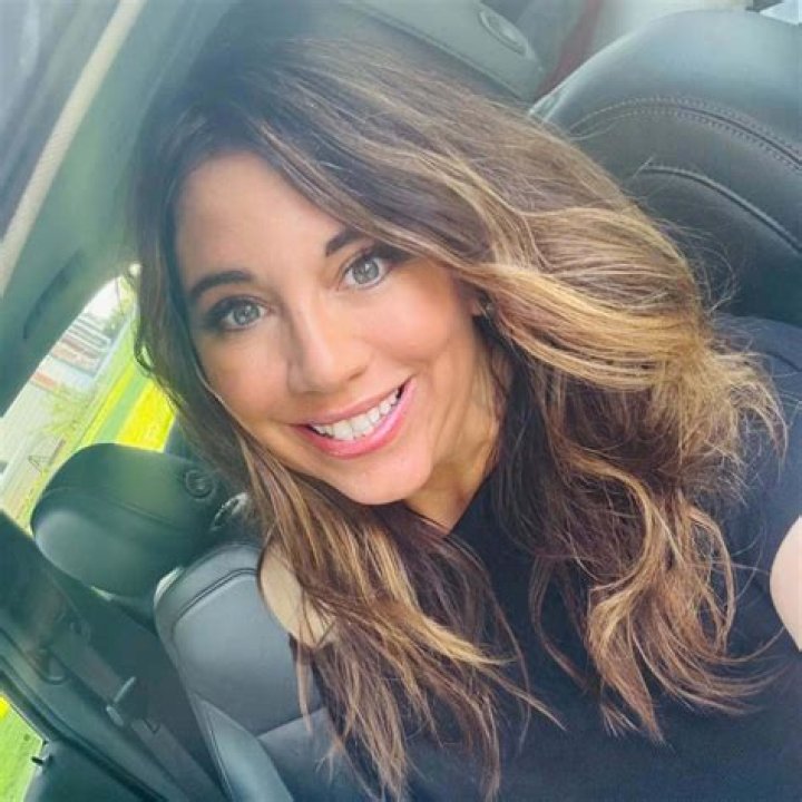 Unraveling the Mystery of Aaron Rodgers' Girlfriend