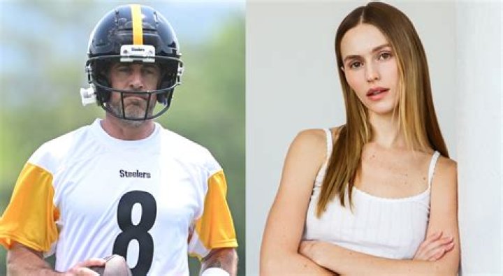 Unraveling the Mystery: Who is Aaron Rodgers Dating?