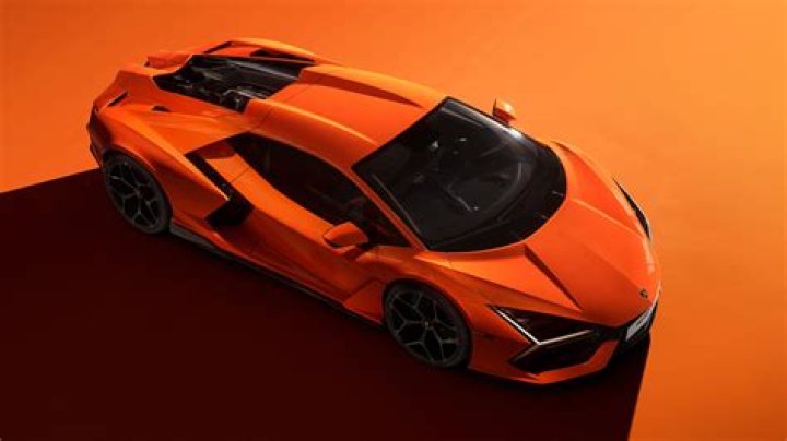 Unveiling FTV Hunter: The Epitome of Style and Adventure