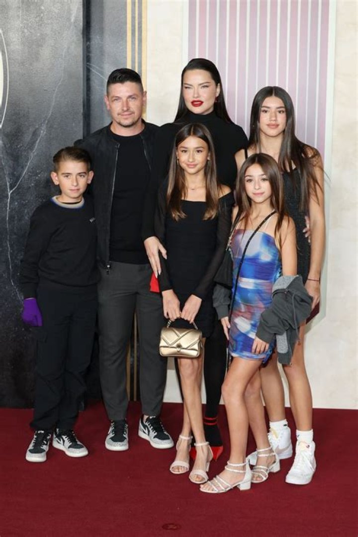 Unveiling the Life of Adriana Lima’s Daughter