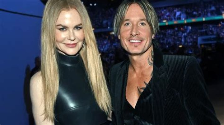 Unveiling the Mystery: Does Keith Urban Wear Eyeliner?