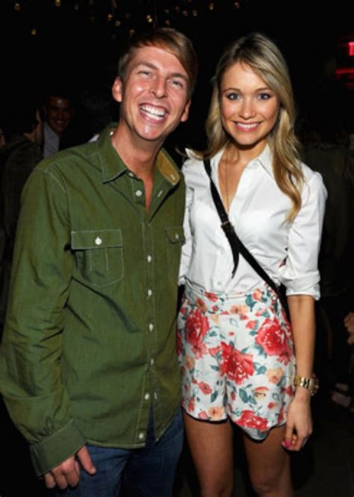 Unveiling the Mystery: Is Jack McBrayer Married?