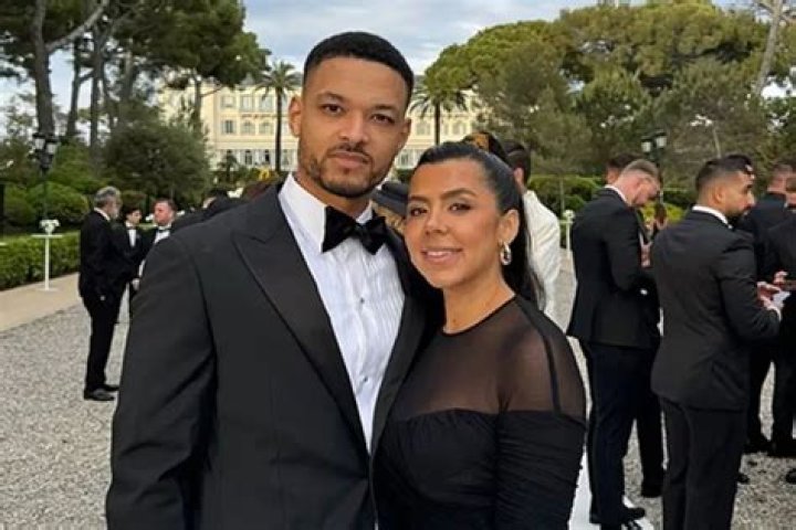 Unveiling the Mystery: Who is Steven Bartlett's Girlfriend?