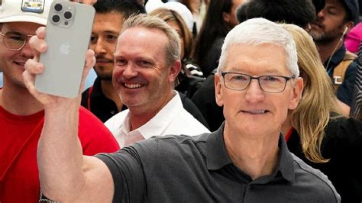 Unveiling Tim Cook's Partner: The Man Behind the Apple CEO