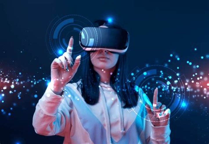Xev Bellringer: The New Era of Virtual Entertainment